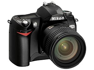 NIKON D 70