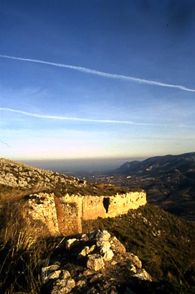 AKROKORINTHOS - PHOTO BY TAKIS CHRONAKIS